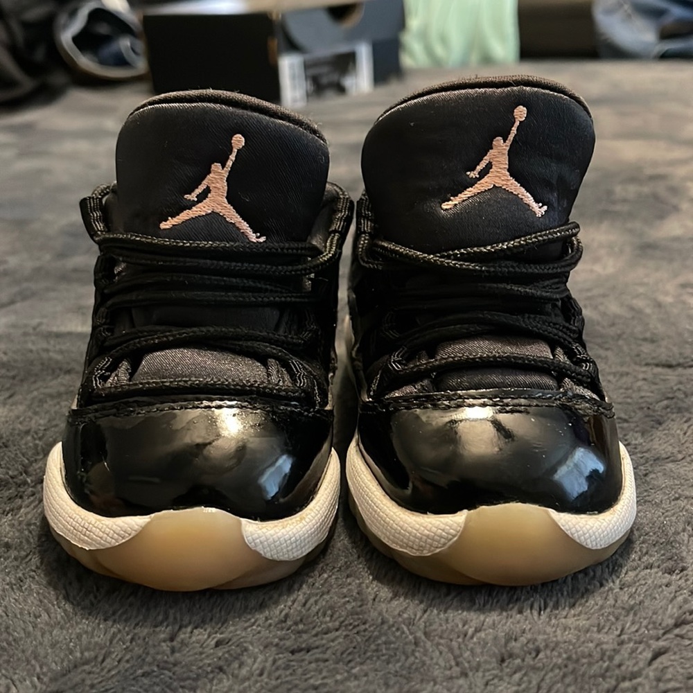 Baby Jordan 11 Size 4c